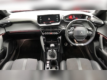 Used Peugeot 2008 2023 for sale - 76850905: Photo