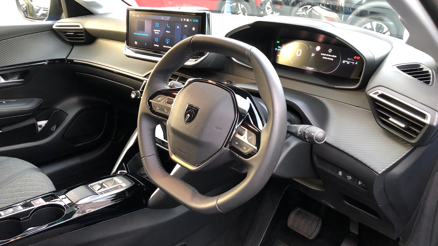 Used Peugeot 208 2024 for sale - 76866824: Photo 11