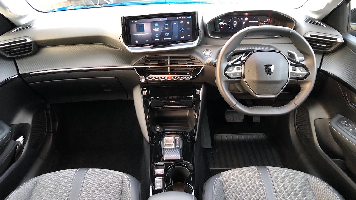 Used Peugeot 208 2024 for sale - 76866824: Photo 4