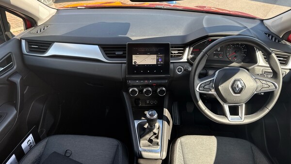 Used Renault Captur 2022 for sale - 75372624: Photo 4