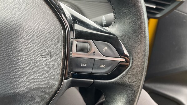 Used Peugeot 208 2020 for sale - 76110258: Photo 24
