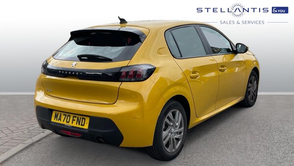 Used Peugeot 208 2020 for sale - 76110258: Photo 3