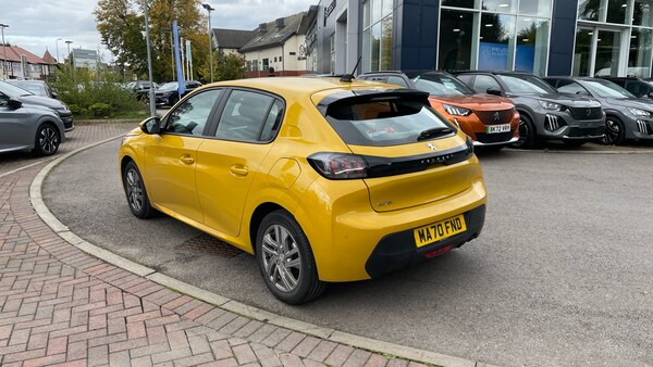 Used Peugeot 208 2020 for sale - 76110258: Photo 5
