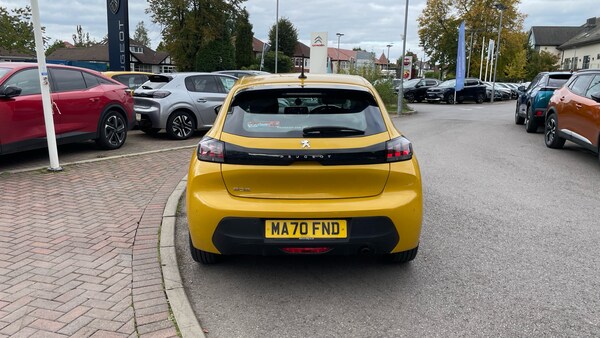 Used Peugeot 208 2020 for sale - 76110258: Photo 9