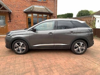 Used Peugeot 3008 2023 for sale - 79510195: Photo
