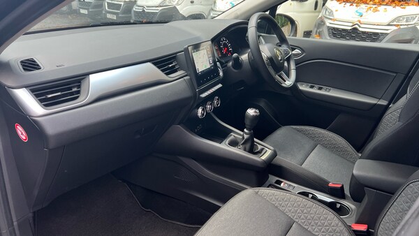 Used Renault Captur 2023 for sale - 76307984: Photo 12