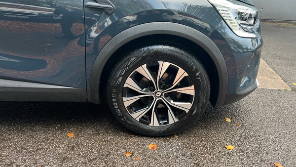 Used Renault Captur 2023 for sale - 76307984: Photo 17