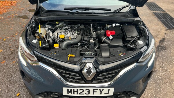 Used Renault Captur 2023 for sale - 76307984: Photo 18