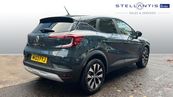 Used Renault Captur 2023 for sale - 76307984: Photo 3