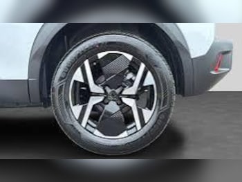 Used Peugeot 2008 2025 for sale - 79170127: Photo