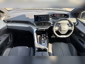 Used Peugeot 5008 2024 for sale - 75540881: Photo