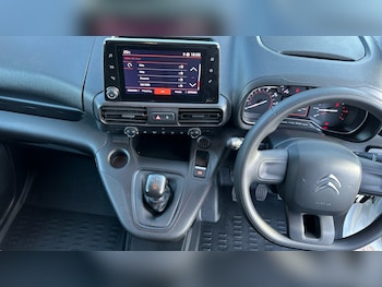 Used Citroen Berlingo 2022 for sale - 76153999: Photo 4