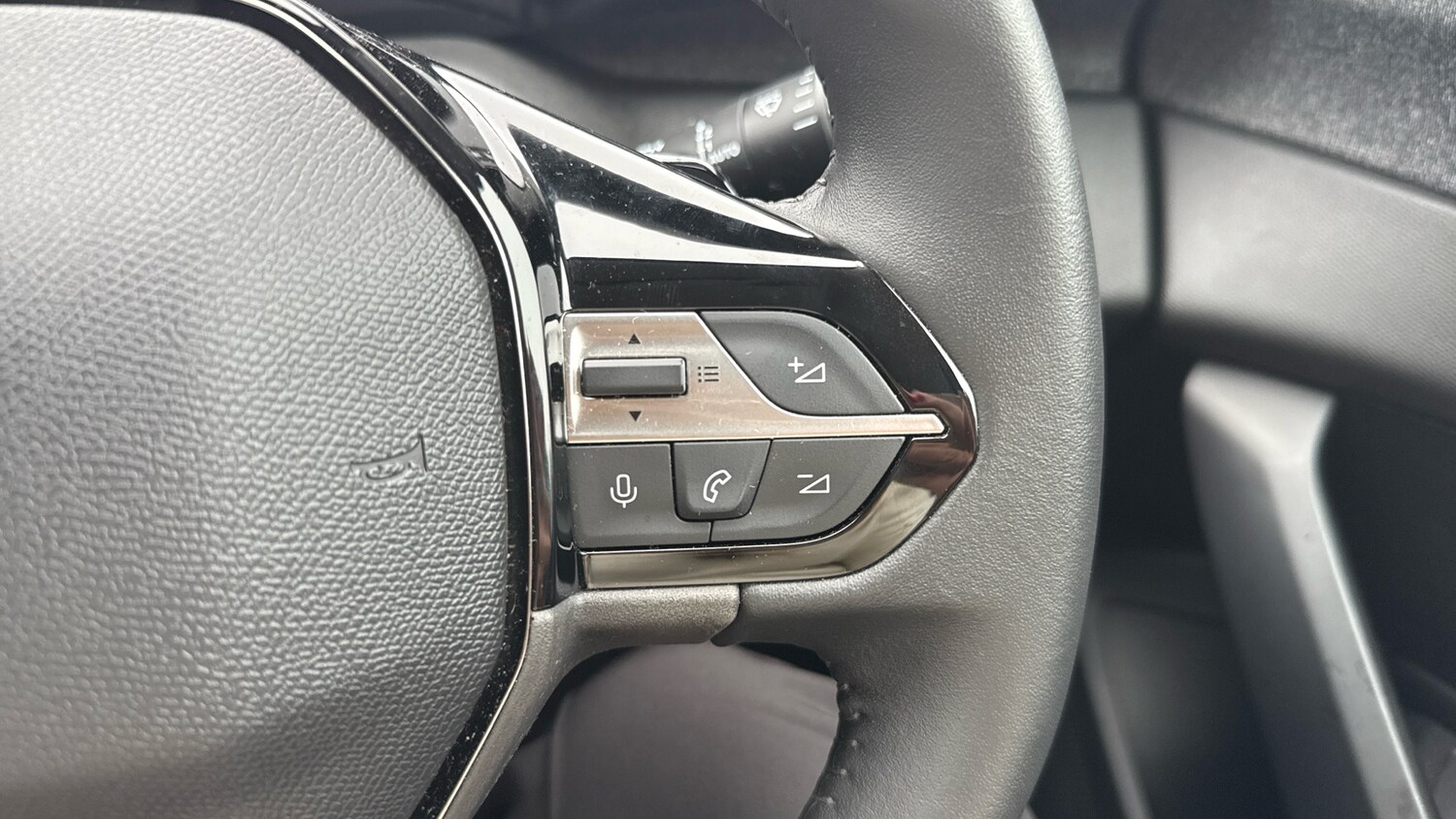 Used Peugeot 408 2023 for sale - 76110257: Photo 24