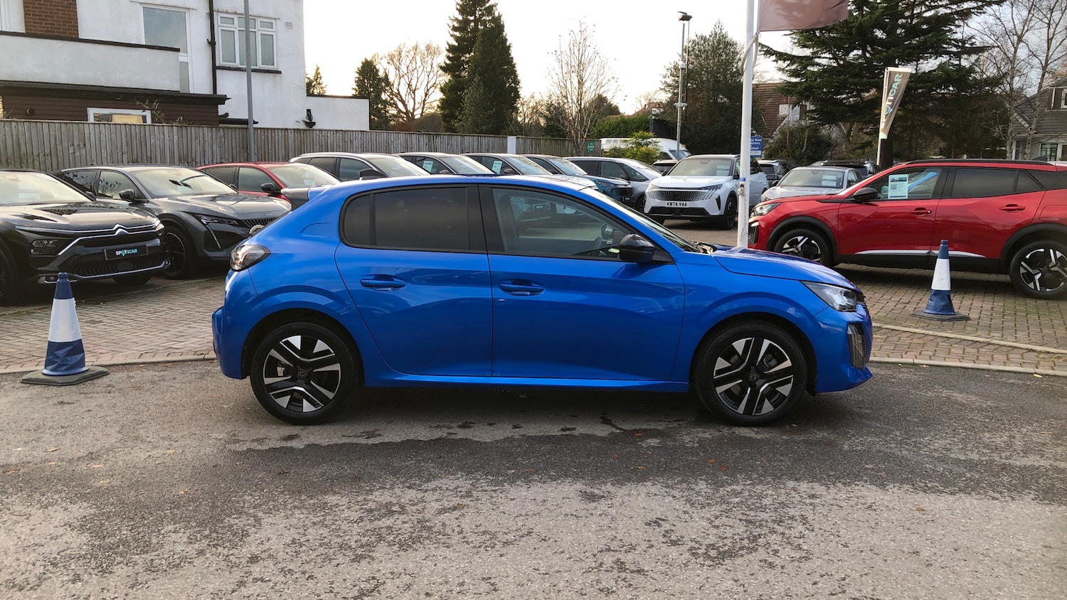 Used Peugeot 208 2024 for sale - 77511954: Photo 2