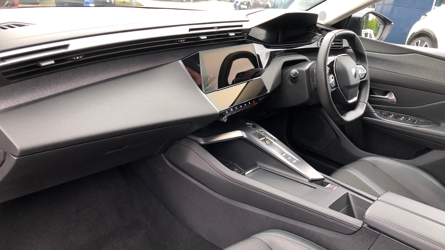 Used Peugeot 308 2023 for sale - 77587821: Photo 12