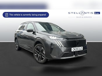 Peugeot - 5008