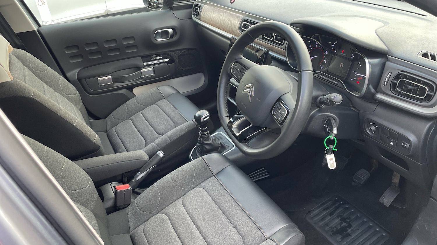 Used Citroen C3 2023 for sale - 76307961: Photo 11