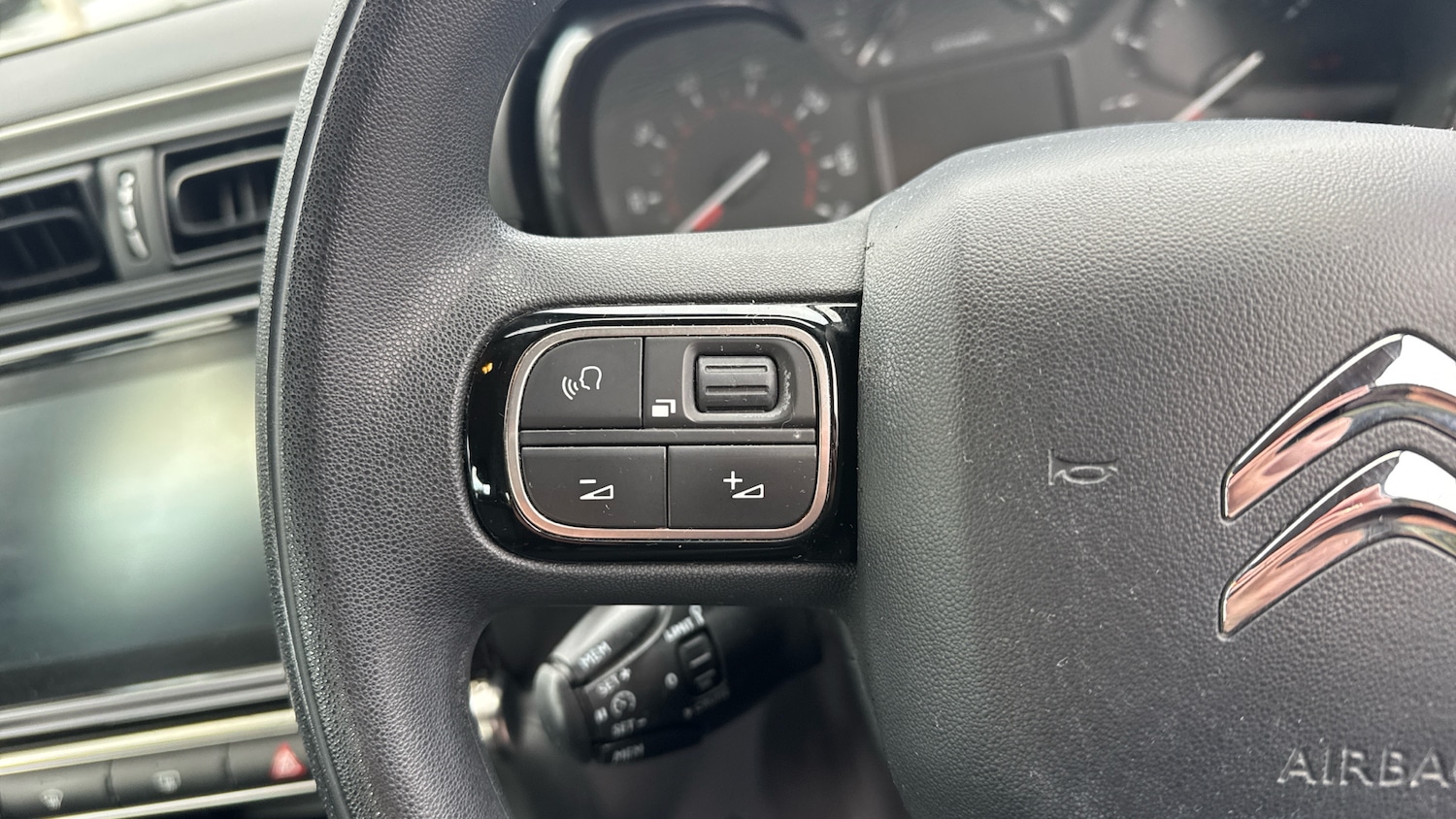 Used Citroen C3 2018 for sale - 76327646: Photo 23