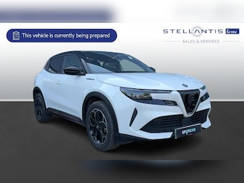 Used Alfa Romeo Junior 2024 for sale - 78472310: Photo