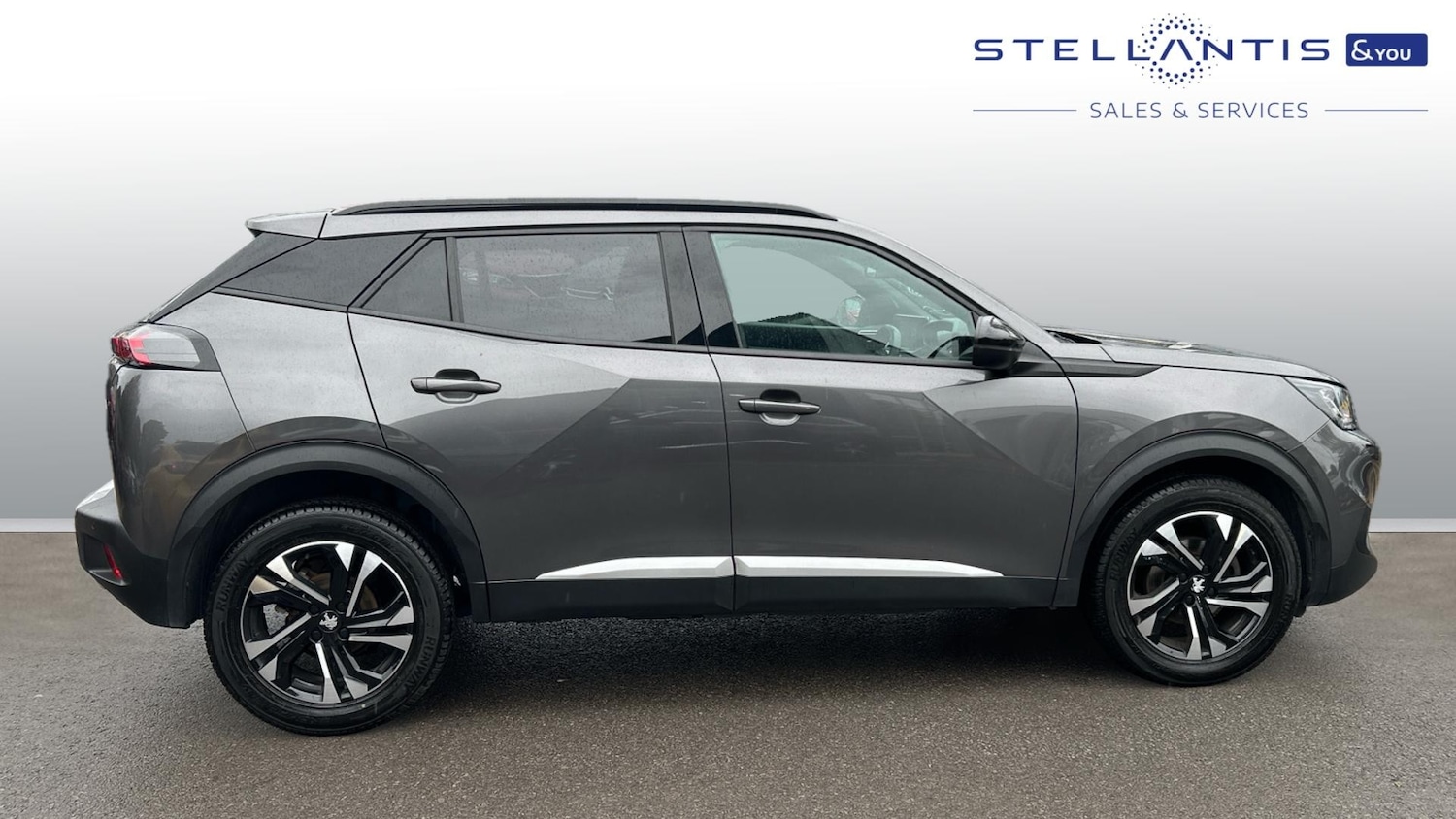 Used Peugeot 2008 2023 for sale - 76139382: Photo 2