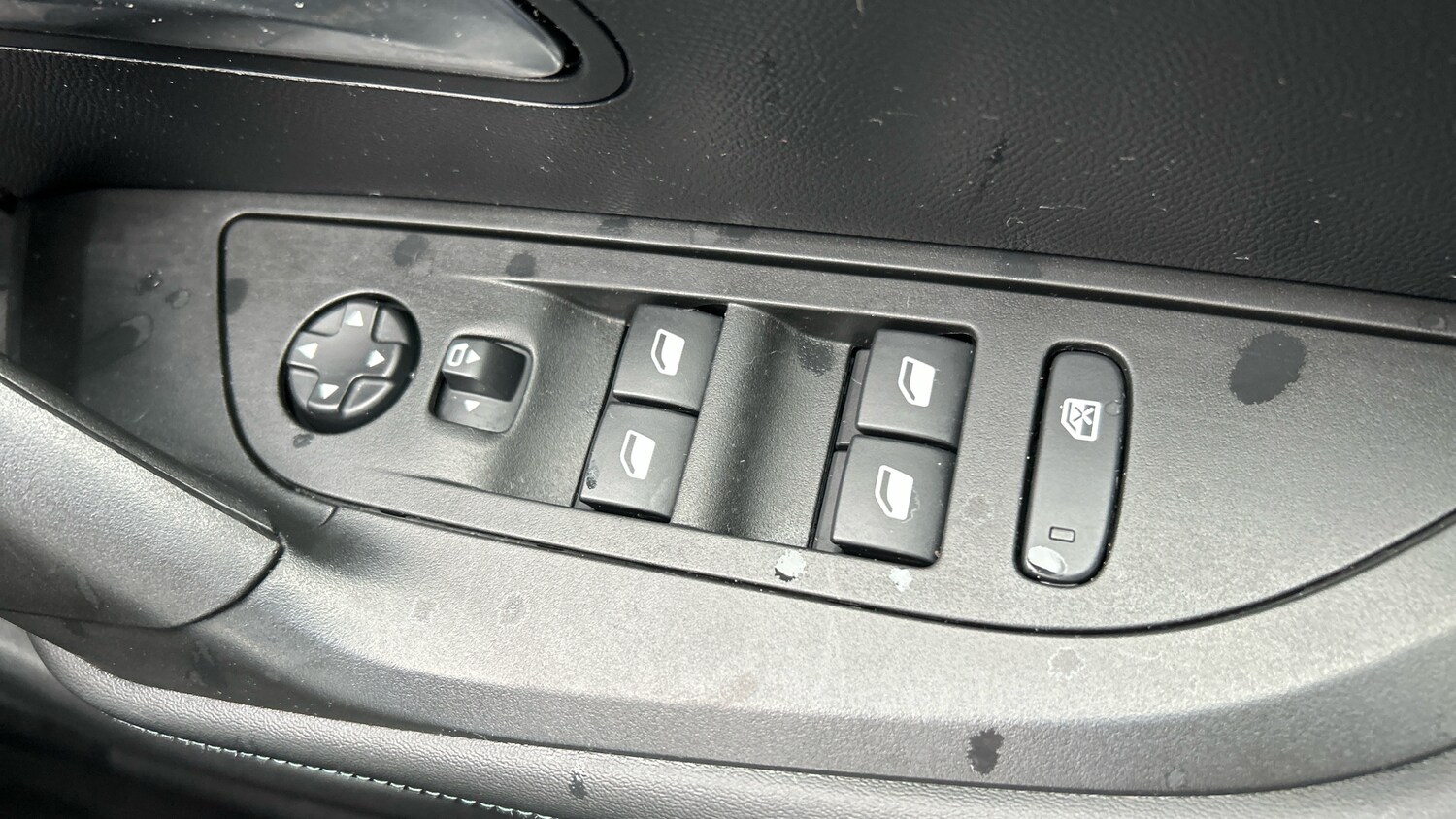 Used Peugeot 2008 2023 for sale - 76139382: Photo 22