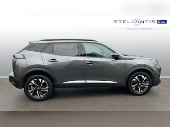 Used Peugeot 2008 2023 for sale - 76139382: Photo 2