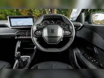 Used Peugeot 208 2025 for sale - 79094206: Photo