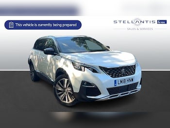 Peugeot - 5008