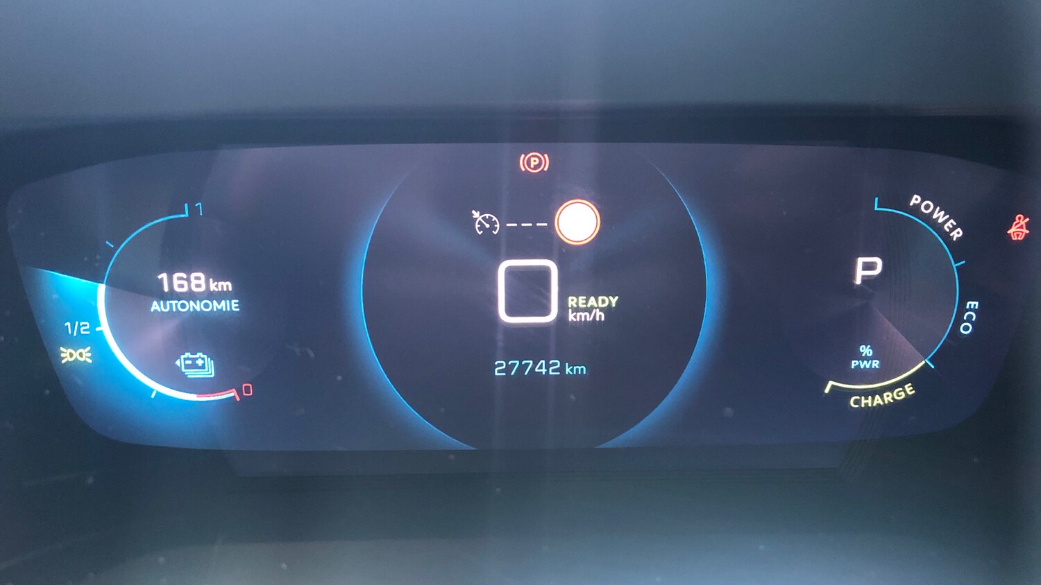 Used Peugeot 208 2022 for sale - 76887931: Photo 13