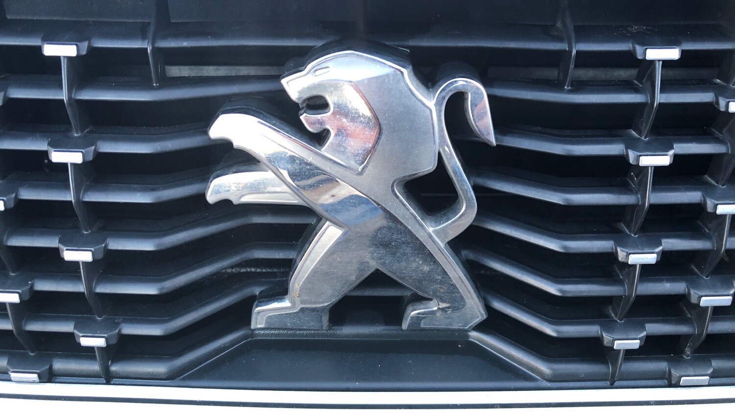 Used Peugeot 208 2022 for sale - 76887931: Photo 18