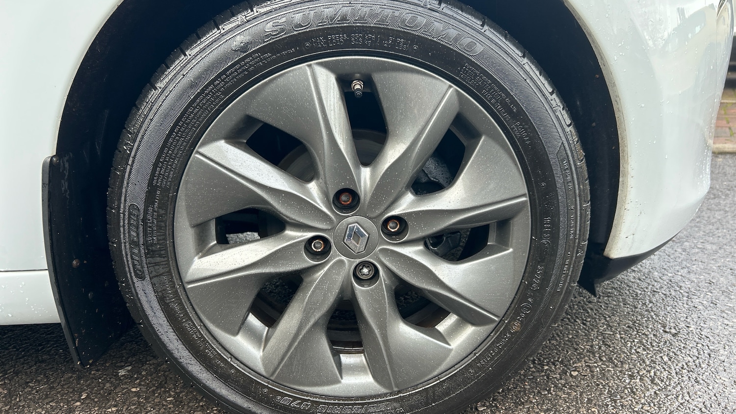 Used Renault Zoe 2016 for sale - 76139398: Photo 17