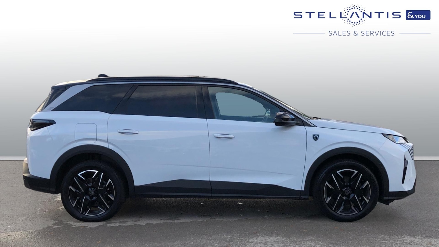 Used Peugeot 5008 2024 for sale - 76825730: Photo 2