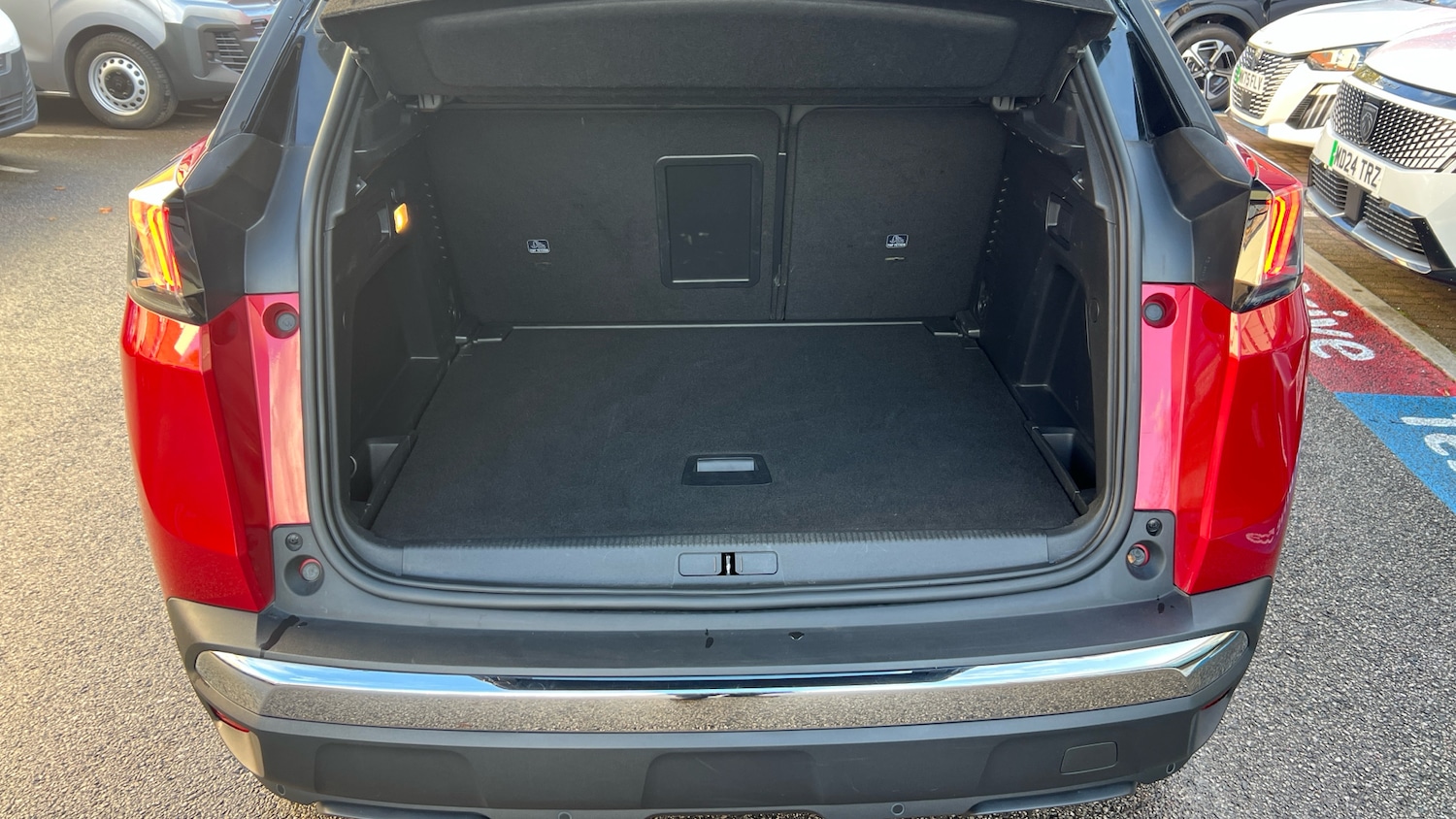 Used Peugeot 3008 2023 for sale - 76327649: Photo 19