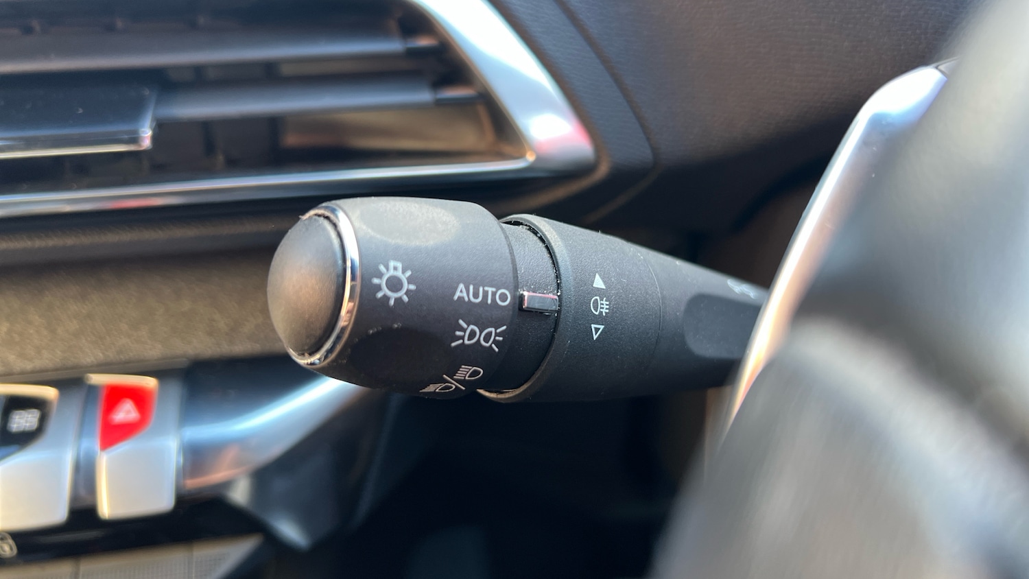 Used Peugeot 3008 2023 for sale - 76327649: Photo 27