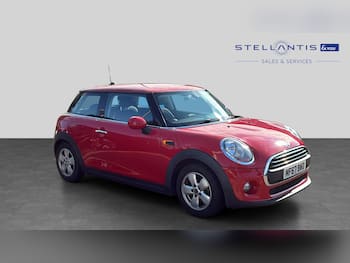 Used MINI Hatch 2017 for sale - 79670800: Photo