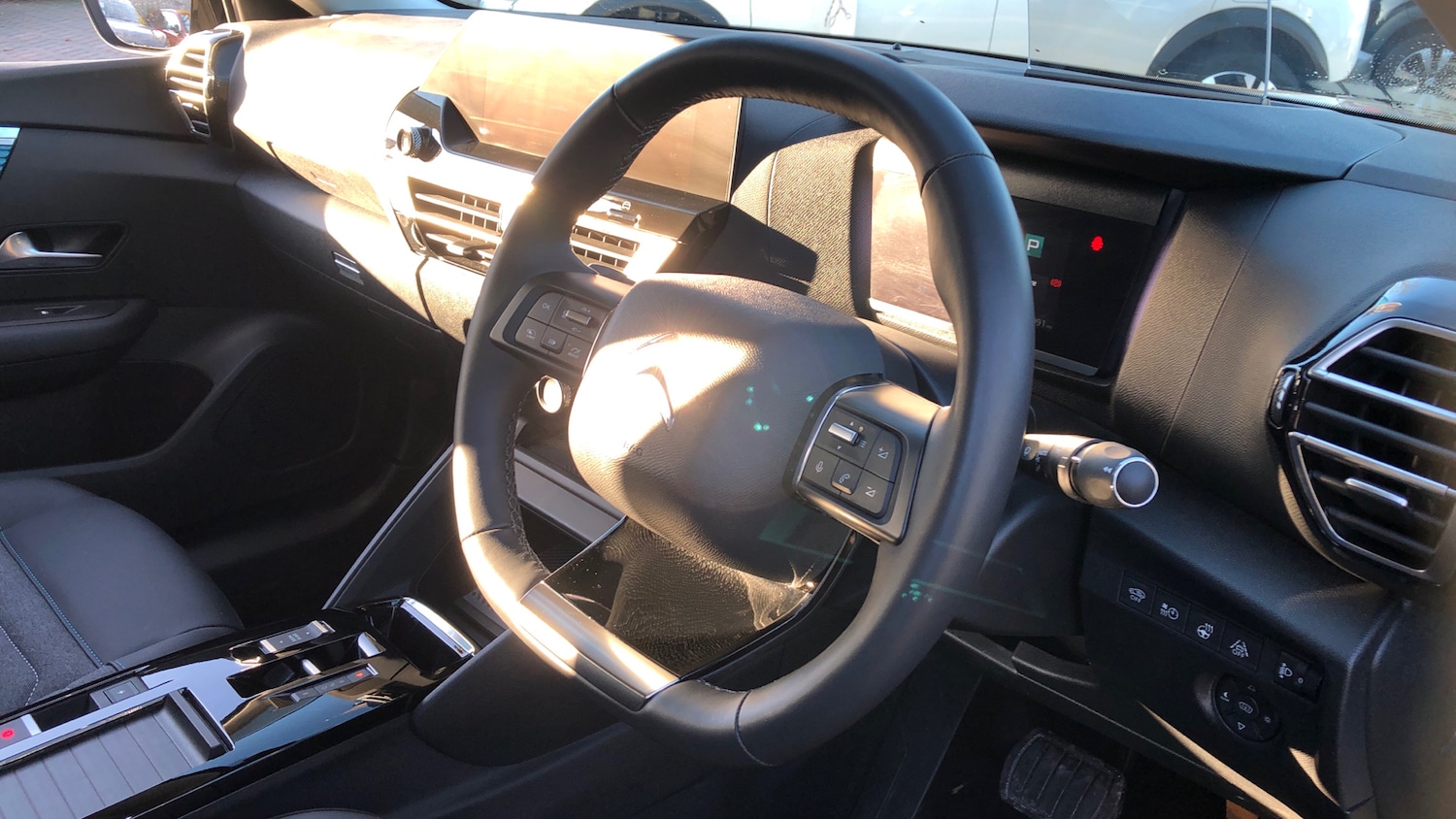 Used Citroen C4 2024 for sale - 76634746: Photo 12