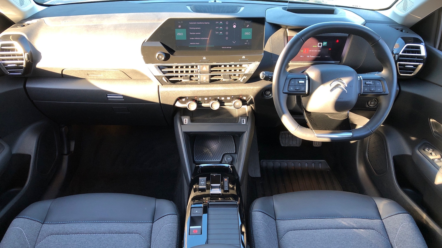 Used Citroen C4 2024 for sale - 76634746: Photo 4