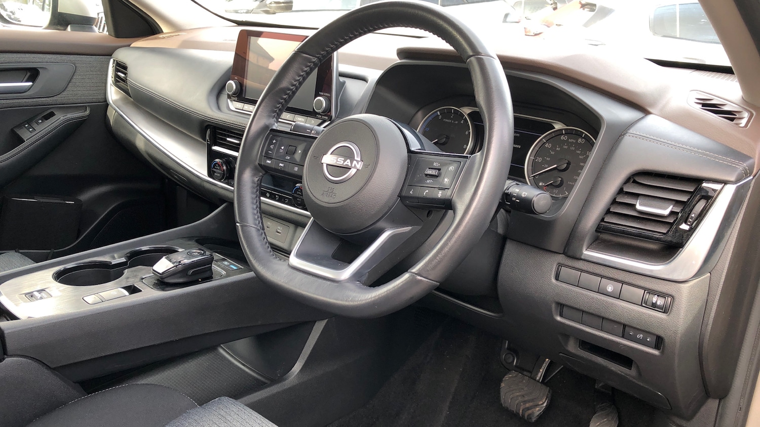 Used Nissan X-Trail 2024 for sale - 77412819: Photo 11