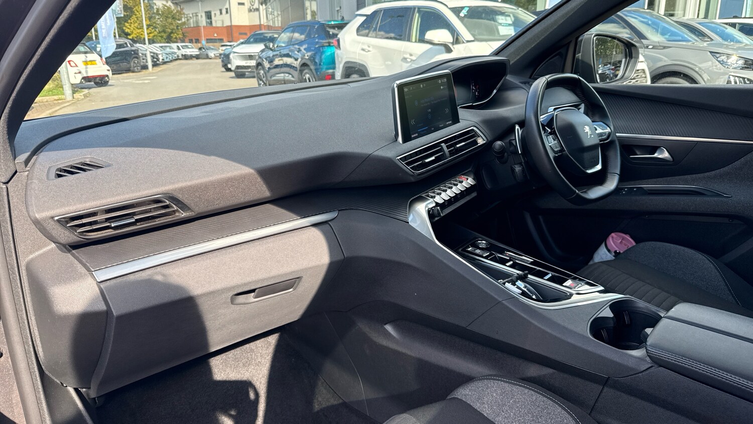 Used Peugeot 3008 2023 for sale - 75901260: Photo 12