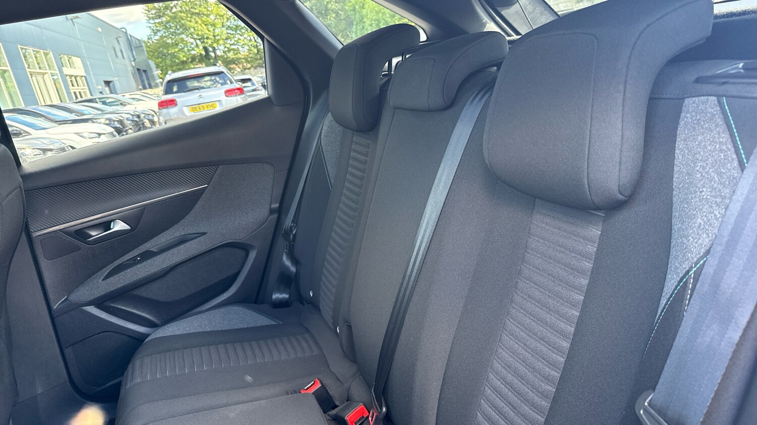 Used Peugeot 3008 2023 for sale - 75901260: Photo 25