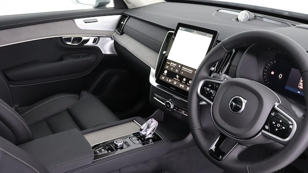 Used Volvo XC90 2025 for sale - 76282582: Photo 4