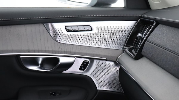 Used Volvo XC90 2025 for sale - 76282582: Photo 53