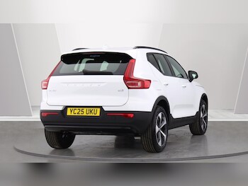 Used Volvo XC40 2025 for sale - 75915410: Photo