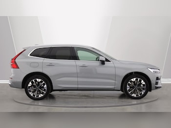 Used Volvo XC60 2025 for sale - 75858447: Photo