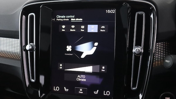 Used Volvo XC40 2022 for sale - 75225779: Photo 17