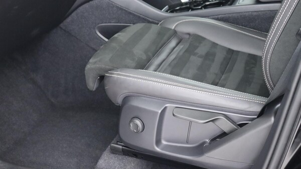 Used Volvo XC40 2022 for sale - 75225779: Photo 30