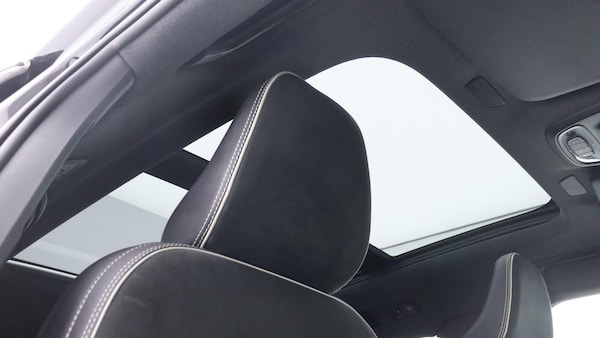 Used Volvo XC40 2022 for sale - 75225779: Photo 31
