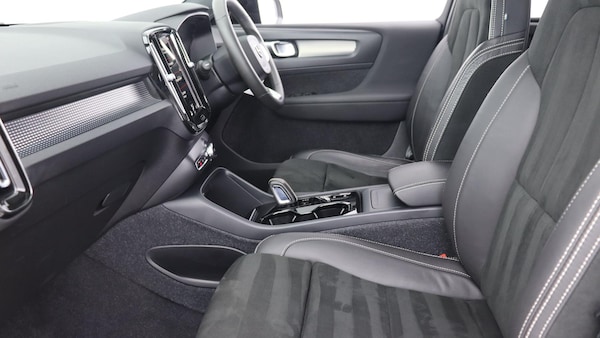 Used Volvo XC40 2022 for sale - 75225779: Photo 43
