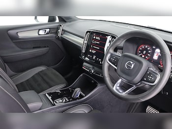 Used Volvo XC40 2022 for sale - 75225779: Photo