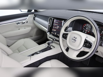 Used Volvo V90 2017 for sale - 76239138: Photo 4